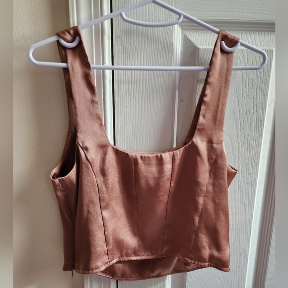 Express - Satin Crop Top - Picture 2 of 3